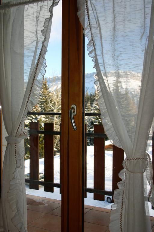 Hotel Notre Dame Des Neiges La Feclaz Bagian luar foto